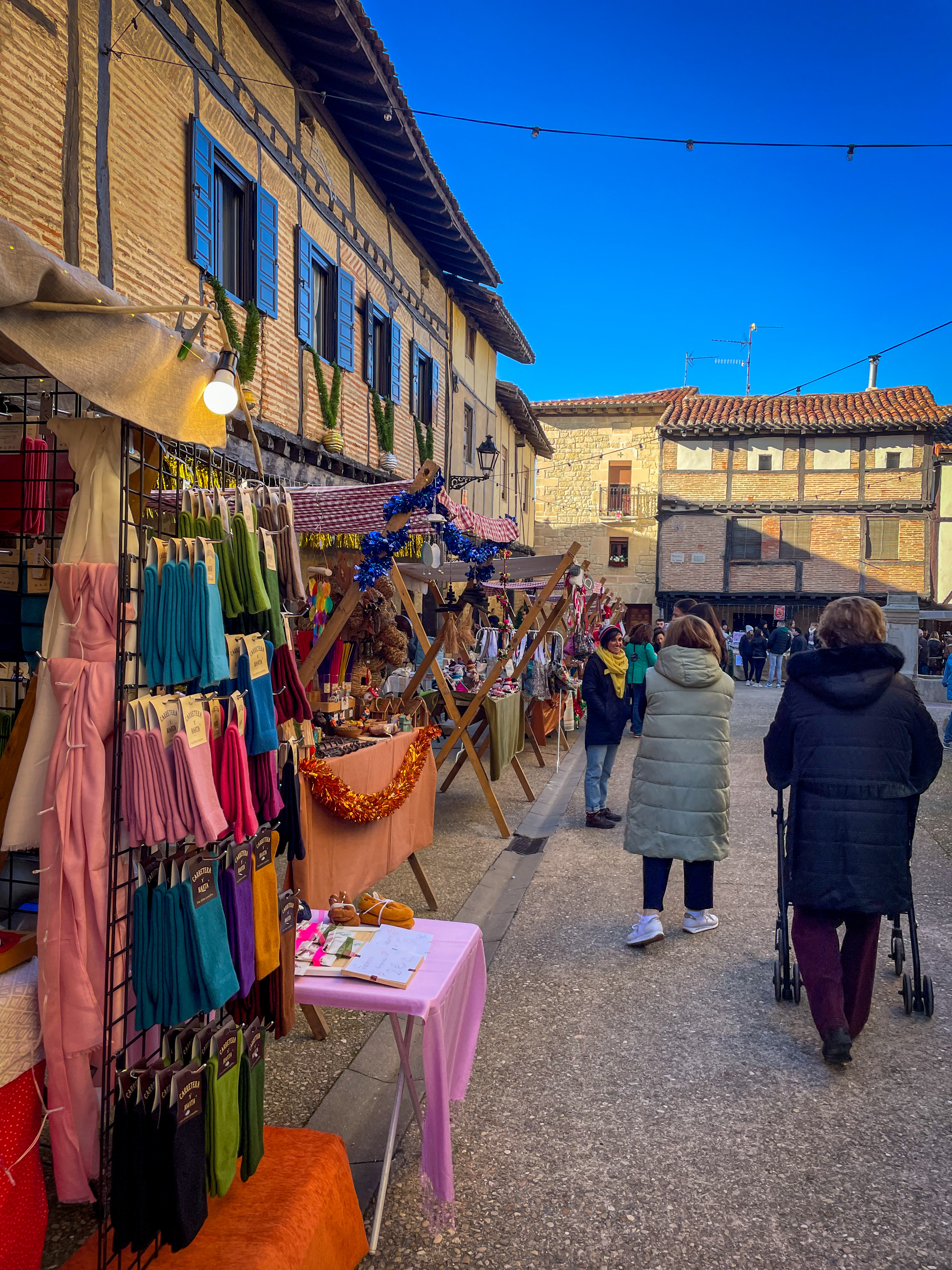 III MERCADO NAVIDEÑO